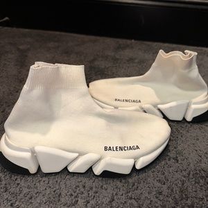 White balenciaga runners